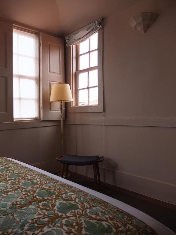 Mercador Guesthouse OOporto Esterno foto